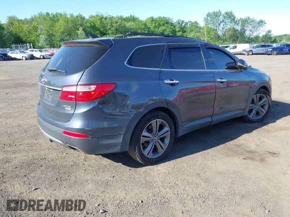 2013 Hyundai Santa Fe Limited с VIN KM8SRDHF5DU008765, выставлен на аукционе IAAI как лот 42290442 с пробегом 169 410 миль миль и . История ставок и продаж доступна на DreamBid. Изображение 4.
