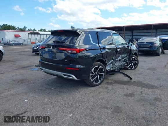 2024 Mitsubishi Outlander SEL with VIN JA4J3WA88RZ019188, listed as a IAAI auction lot 43293153 with 13,457 mi miles and . Bid and sale history available at DreamBid. Image 4.