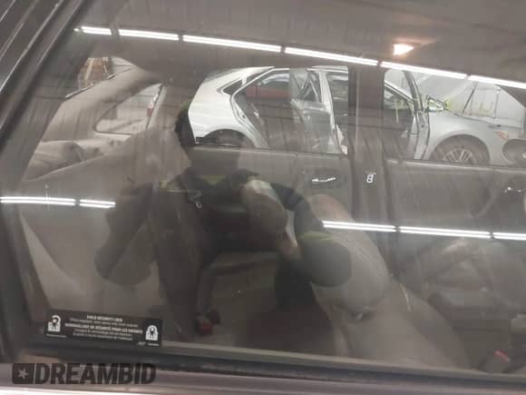 2002 Saturn LS с VIN 1G8JW54R92Y566441, выставлен на аукционе IAAI как лот 43187974 с пробегом 127 732 миль миль и . История ставок и продаж доступна на DreamBid. Изображение 8.