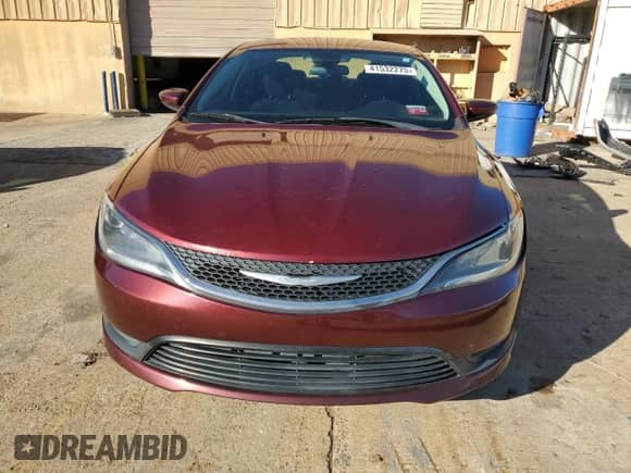 2015 Chrysler 200 LX с VIN 1C3CCCFB3FN560724, выставлен на аукционе Copart как лот 41532275 с пробегом 183 310 миль миль и Списание • Salvage title. История ставок и продаж доступна на DreamBid. Изображение 5.