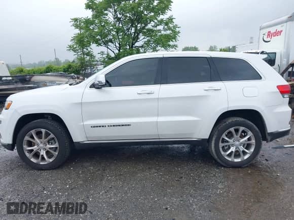 2020 Jeep Grand Cherokee Summit с VIN 1C4RJFJT6LC141240, выставлен на аукционе IAAI как лот 42269496 с пробегом 52 371 миль миль и . История ставок и продаж доступна на DreamBid. Изображение 13.
