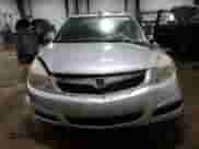 2009 Saturn Aura XR z VIN 1G8ZX57759F117290, wystawiony jako Copart lot #55570065 z przebiegiem Nie podano mil oraz Szkoda całkowita • Salvage title. Historia ofert i sprzedaży dostępna na DreamBid. Obrazek 5.