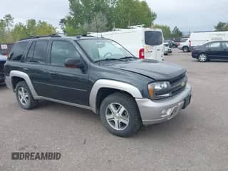 2005 Chevrolet TrailBlazer LS с VIN 1GNDT13S352308441, выставлен на аукционе IAAI как лот 43378864 с пробегом 189 574 миль миль и . История ставок и продаж доступна на DreamBid. Изображение 1.