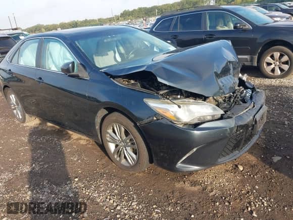 2017 Toyota Camry XLE с VIN 4T1BF1FK9HU333805, выставлен на аукционе IAAI как лот 43292270 с пробегом 107 072 миль миль и . История ставок и продаж доступна на DreamBid. Изображение 1.