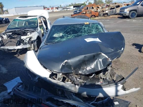 2018 Chevrolet Camaro 1LS с VIN 1G1FA1RS3J0107829, выставлен на аукционе IAAI как лот 41841976 с пробегом Не указан миль и . История ставок и продаж доступна на DreamBid. Изображение 12.