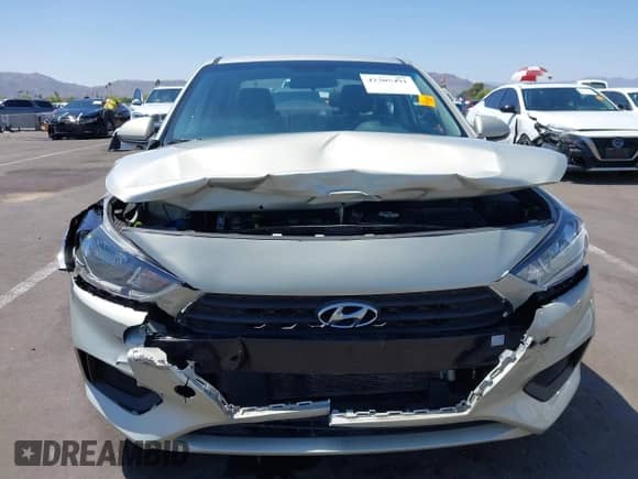 2018 Hyundai Accent SEL с VIN 3KPC24A34JE018565, выставлен на аукционе IAAI как лот 42305491 с пробегом 51 561 миль миль и . История ставок и продаж доступна на DreamBid. Изображение 6.