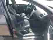 2015 Volvo S60 T5 Premier с VIN YV1612TB5F1310965, выставлен на аукционе IAAI как лот 42069463 с пробегом 107 178 миль миль и . История ставок и продаж доступна на DreamBid. Изображение 5.