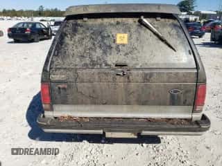 1992 Chevrolet Blazer LT с VIN 1GNCS13W1N2214947, выставлен на аукционе Copart как лот 86595585 с пробегом 158 852 миль миль и Чистый • Clean title. История ставок и продаж доступна на DreamBid. Изображение 6.