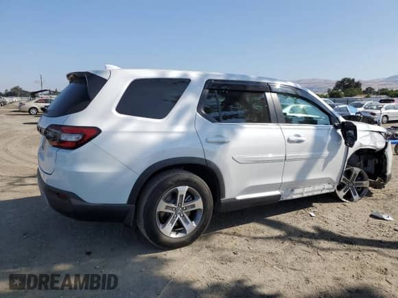 2024 Honda Pilot EX-L с VIN 5FNYG2H46RB005932, выставлен на аукционе Copart как лот 62597785 с пробегом 28 099 миль миль и Списание • Salvage title. История ставок и продаж доступна на DreamBid. Изображение 3.