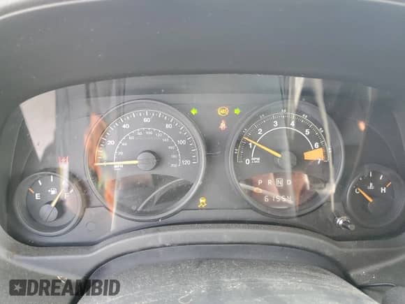 2014 Jeep Compass Sport z VIN 1C4NJDBB9ED544845, wystawiony jako Copart lot #81043775 z przebiegiem 61 554 mil mil oraz Czysty tytuł • Clean title. Historia ofert i sprzedaży dostępna na DreamBid. Obrazek 9.