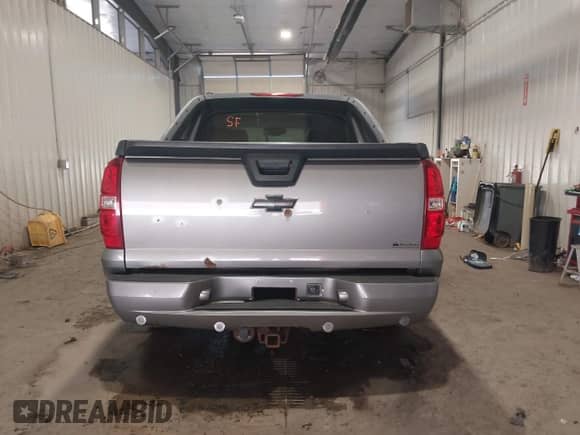 2007 Chevrolet Avalanche 3LT с VIN 3GNFK12397G269967, выставлен на аукционе IAAI как лот 43072707 с пробегом 210 760 миль миль и . История ставок и продаж доступна на DreamBid. Изображение 16.
