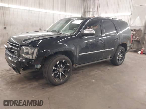 2010 Chevrolet Tahoe LTZ with VIN 1GNUKCE01AR179983, listed as a IAAI auction lot 42459947 with 181,127 mi miles and . Bid and sale history available at DreamBid. Image 2.