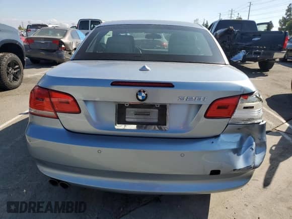 2010 BMW 3 Series 328i с VIN WBAWL1C55AP492755, выставлен на аукционе Copart как лот 82142075 с пробегом 148 391 миль миль и Списание • Salvage title. История ставок и продаж доступна на DreamBid. Изображение 6.