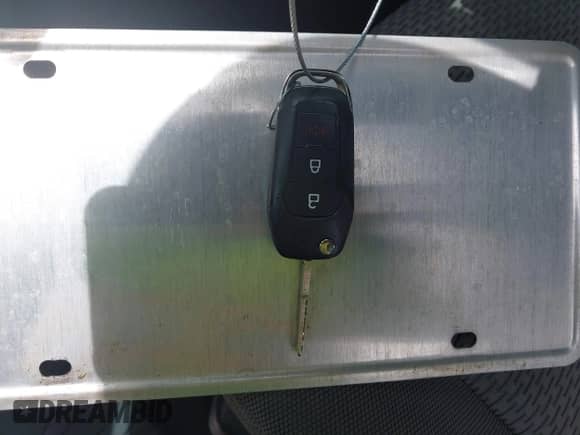 2018 Ford F-150 XL with VIN 1FTEW1CG4JKD86012, listed as a IAAI auction lot 42660823 with 102,978 mi miles and . Bid and sale history available at DreamBid. Image 11.