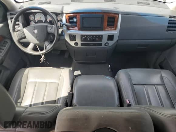 2007 Dodge 2500 SLT with VIN 1D7KS28D77J577219, listed as a Copart auction lot 84295725 with 227,936 mi miles and Salvage title. Bid and sale history available at DreamBid. Image 8.