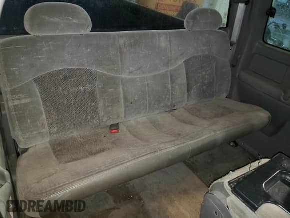 2000 Chevrolet Silverado 1500 LS with VIN 2GCEK19VXY1236322, listed as a Copart auction lot 51577915 with 243,287 mi miles and Salvage title. Bid and sale history available at DreamBid. Image 11.