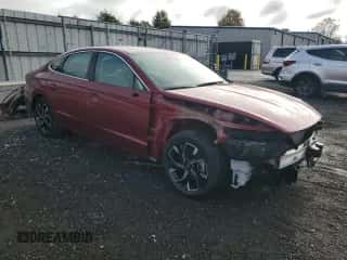 2024 Hyundai Sonata SEL z VIN KMHL64JAXRA405294, wystawiony jako Copart lot #85883425 z przebiegiem 10 866 mil mil oraz Szkoda całkowita • Salvage title. Historia ofert i sprzedaży dostępna na DreamBid. Obrazek 4.