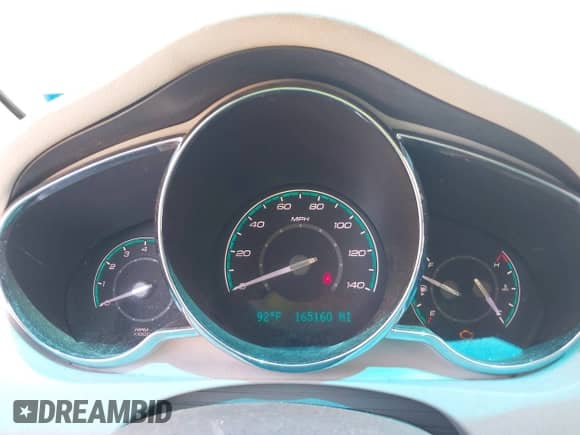 2012 Chevrolet Malibu 1LS z VIN 1G1ZB5E04CF167205, wystawiony jako IAAI lot #43180002 z przebiegiem 165 160 mil mil oraz . Historia ofert i sprzedaży dostępna na DreamBid. Obrazek 7.