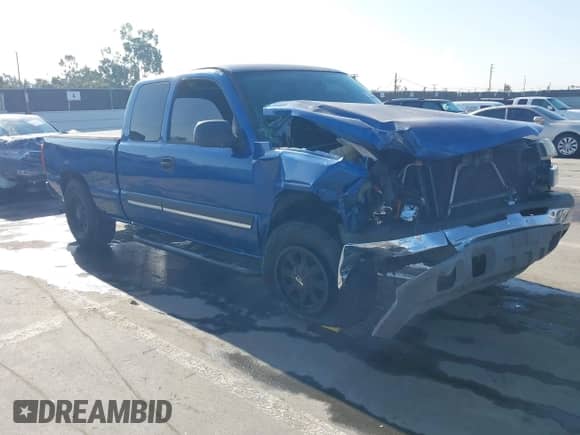 2004 Chevrolet Silverado 1500 Work Truck с VIN 2GCEC19V741353590, выставлен на аукционе IAAI как лот 41988522 с пробегом Не указан миль и . История ставок и продаж доступна на DreamBid. Изображение 1.