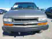 2002 Chevrolet S-10 with VIN 1GCCS145428186309, listed as a IAAI auction lot 43480514 with 136,375 mi miles and . Bid and sale history available at DreamBid. Image 6.