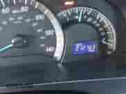 2014 Toyota Camry SE z VIN 4T1BF1FKXEU836643, wystawiony jako IAAI lot #43310731 z przebiegiem 212 163 mil mil oraz . Historia ofert i sprzedaży dostępna na DreamBid. Obrazek 16.