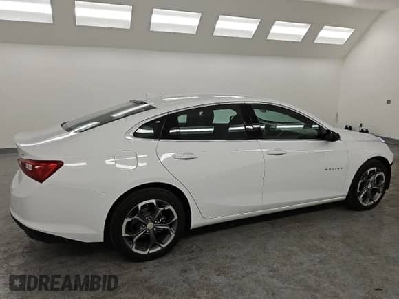 2024 Chevrolet Malibu LT with VIN 1G1ZD5ST2RF203071, listed as a Copart auction lot 49178455 with 19,176 mi miles and Clean title. Bid and sale history available at DreamBid. Image 3.