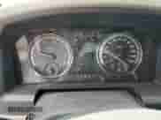 2009 Dodge 1500 SLT z VIN 1D3HB18P29S748617, wystawiony jako Copart lot #51831735 z przebiegiem 100 002 mil mil oraz Szkoda całkowita • Salvage title. Historia ofert i sprzedaży dostępna na DreamBid. Obrazek 9.