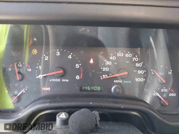 2003 Jeep Wrangler Rubicon с VIN 1J4FA69S93P302102, выставлен на аукционе IAAI как лот 42312951 с пробегом 146 408 миль миль и . История ставок и продаж доступна на DreamBid. Изображение 7.