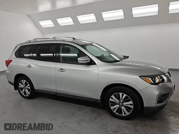 2019 Nissan Pathfinder S с VIN 5N1DR2MN2KC608155, выставлен на аукционе Copart как лот 71312565 с пробегом 133 327 миль миль и Чистый • Clean title. История ставок и продаж доступна на DreamBid. Изображение 4.