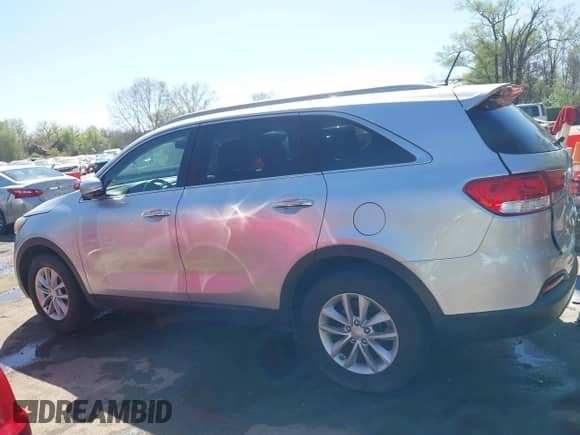 2016 Kia Sorento L with VIN 5XYPG4A3XGG115316, listed as a IAAI auction lot 42024875 with 148,523 mi miles and . Bid and sale history available at DreamBid. Image 15.