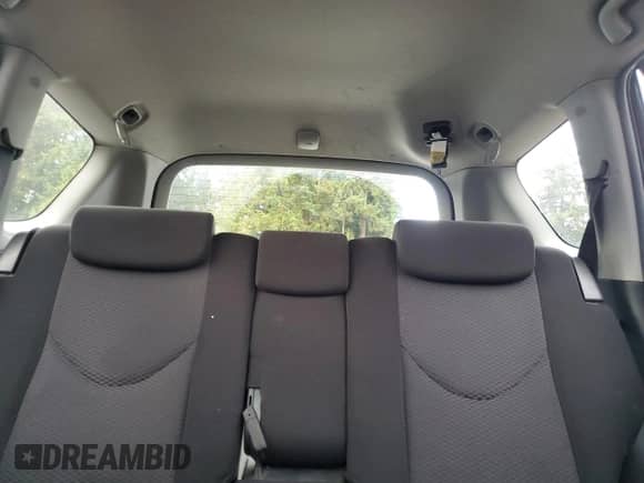 2007 Toyota RAV4 Sport with VIN JTMBD32VX76046918, listed as a Copart auction lot 90480085 with 239,596 mi miles and Clean title. Bid and sale history available at DreamBid. Image 10.