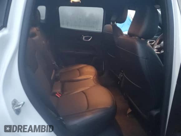 2024 Jeep Compass Latitude with VIN 3C4NJDBN3RT133628, listed as a Copart auction lot 81504385 with 8,745 mi miles and Non repairable. Bid and sale history available at DreamBid. Image 11.