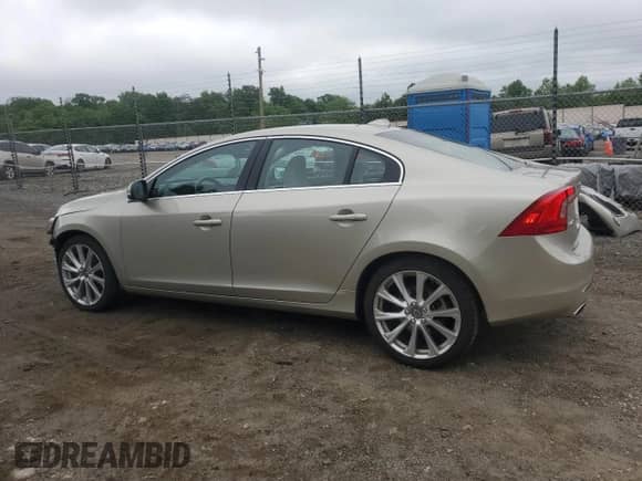 2018 Volvo S60 Inscription Platinum с VIN LYV402TM4JB163234, выставлен на аукционе Copart как лот 55423235 с пробегом 11 943 миль миль и Списание • Salvage title. История ставок и продаж доступна на DreamBid. Изображение 2.