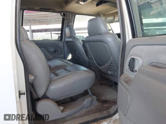 1995 Chevrolet Suburban с VIN 1GNGK26N4SJ358343, выставлен на аукционе IAAI как лот 43271531 с пробегом Не указан миль и . История ставок и продаж доступна на DreamBid. Изображение 8.
