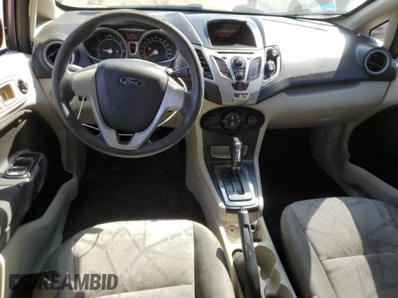 2012 Ford Fiesta SE с VIN 3FADP4BJ2CM170670, выставлен на аукционе Copart как лот 83793955 с пробегом 169 117 миль миль и Списание • Salvage title. История ставок и продаж доступна на DreamBid. Изображение 8.