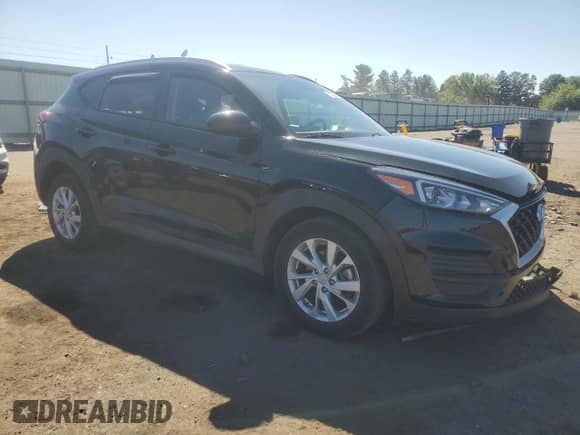 2021 Hyundai Tucson Value with VIN KM8J3CA44MU386088, listed as a Copart auction lot 70302535 with 31,866 mi miles and Salvage title. Bid and sale history available at DreamBid. Image 4.