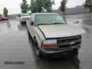 2000 Chevrolet S-10 LS with VIN 1GCCS19W5Y8229551, listed as a Copart auction lot 82489125 with 280,717 mi miles and Salvage title. Bid and sale history available at DreamBid. Image 13.