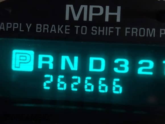 2002 Chevrolet Tahoe LT с VIN 1GNEK13Z92J341613, выставлен на аукционе IAAI как лот 40170235 с пробегом 262 666 миль миль и . История ставок и продаж доступна на DreamBid. Изображение 15.