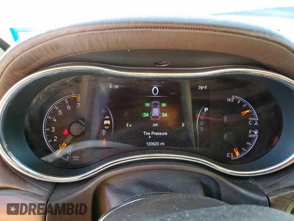 2015 Jeep Grand Cherokee Overland с VIN 1C4RJECG7FC635377, выставлен на аукционе Copart как лот 86275375 с пробегом 120 620 миль миль и Списание • Salvage title. История ставок и продаж доступна на DreamBid. Изображение 9.