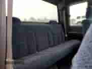 1998 Chevrolet Silverado 2500 с VIN 1GCGK29R7WE134344, выставлен на аукционе Copart как лот 43238025 с пробегом 141 347 миль миль и Списание • Salvage title. История ставок и продаж доступна на DreamBid. Изображение 10.