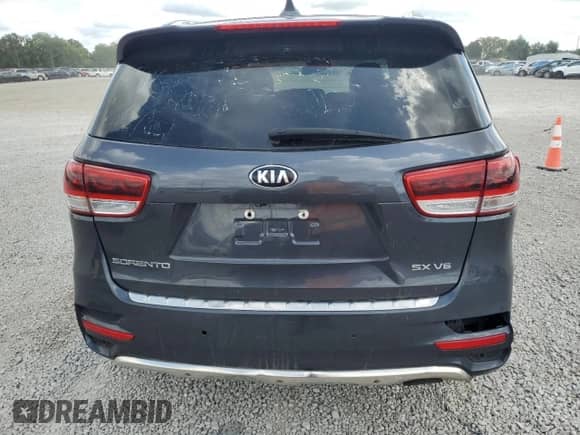 2018 Kia Sorento SX z VIN 5XYPKDA51JG422719, wystawiony jako Copart lot #71112245 z przebiegiem 154 000 mil mil oraz Czysty tytuł • Clean title. Historia ofert i sprzedaży dostępna na DreamBid. Obrazek 6.