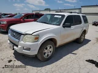 2009 Ford Explorer XLT с VIN 1FMEU73E79UA20726, выставлен на аукционе Copart как лот 64776905 с пробегом 121 923 миль миль и Списание • Salvage title. История ставок и продаж доступна на DreamBid. Изображение 1.
