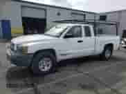 2007 Dodge Dakota ST with VIN 1D7HE22KX7S261199, listed as a Copart auction lot 82193485 with 119,935 mi miles and Salvage title. Bid and sale history available at DreamBid. Image 1.