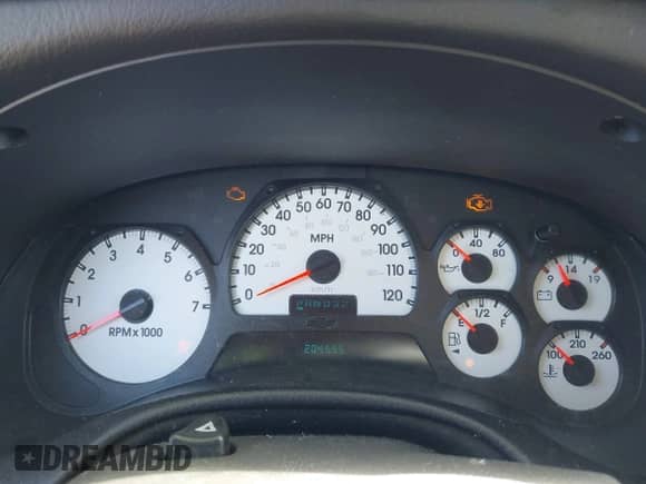 2005 Chevrolet TrailBlazer LT с VIN 1GNDS13S352150007, выставлен на аукционе IAAI как лот 43373012 с пробегом 204 595 миль миль и . История ставок и продаж доступна на DreamBid. Изображение 7.