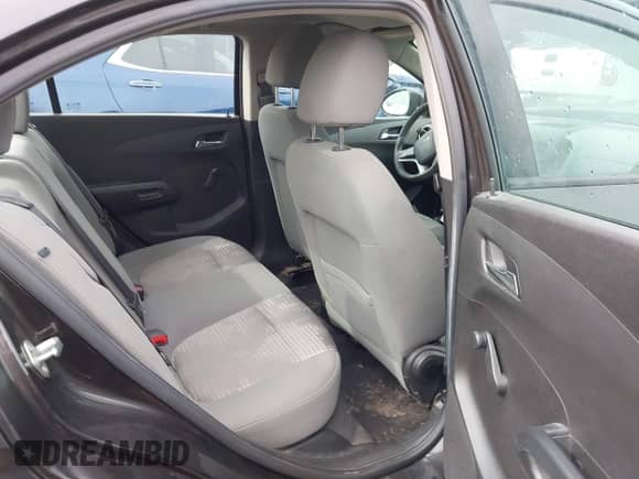 2014 Chevrolet Sonic LS с VIN 1G1JA5SH6E4223010, выставлен на аукционе IAAI как лот 42280582 с пробегом 233 633 миль миль и . История ставок и продаж доступна на DreamBid. Изображение 8.