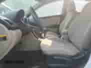 2017 Hyundai Accent Value Edition z VIN KMHCT4AE9HU345825, wystawiony jako Copart lot #71556195 z przebiegiem 48 176 mil mil oraz Szkoda całkowita • Salvage title. Historia ofert i sprzedaży dostępna na DreamBid. Obrazek 7.