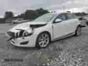 2013 Volvo S60 T6 R-Design Platinum с VIN YV1902FH5D2233375, выставлен на аукционе Copart как лот 68198835 с пробегом 82 713 миль миль и Списание • Salvage title. История ставок и продаж доступна на DreamBid. Изображение 1.