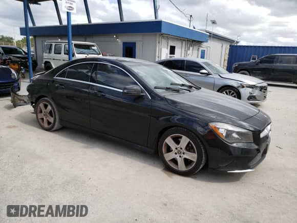 2019 Mercedes-Benz CLA 250 с VIN WDDSJ4EB6KN699377, выставлен на аукционе Copart как лот 82758905 с пробегом 109 461 миль миль и На запчасти • Non repairable. История ставок и продаж доступна на DreamBid. Изображение 4.