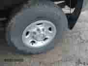 2002 Chevrolet Silverado 2500HD LS with VIN 1GCHK24UX2E117905, listed as a IAAI auction lot 41976869 with Not provided miles and . Bid and sale history available at DreamBid. Image 12.