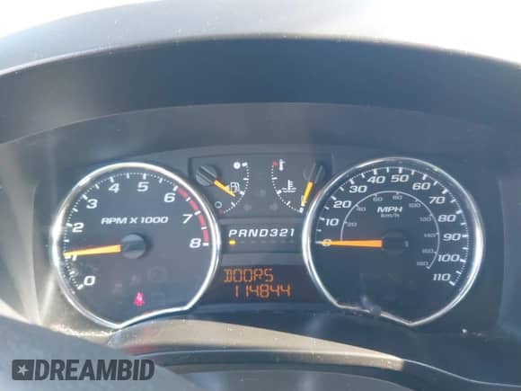 2012 Chevrolet Colorado 1LT z VIN 1GCJTCFE0C8135615, wystawiony jako IAAI lot #43597245 z przebiegiem 114 844 mil mil oraz . Historia ofert i sprzedaży dostępna na DreamBid. Obrazek 7.